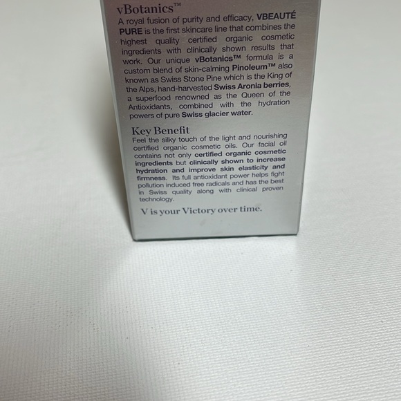 Vbeaute Pure Facial Oil - Picture 3 of 3